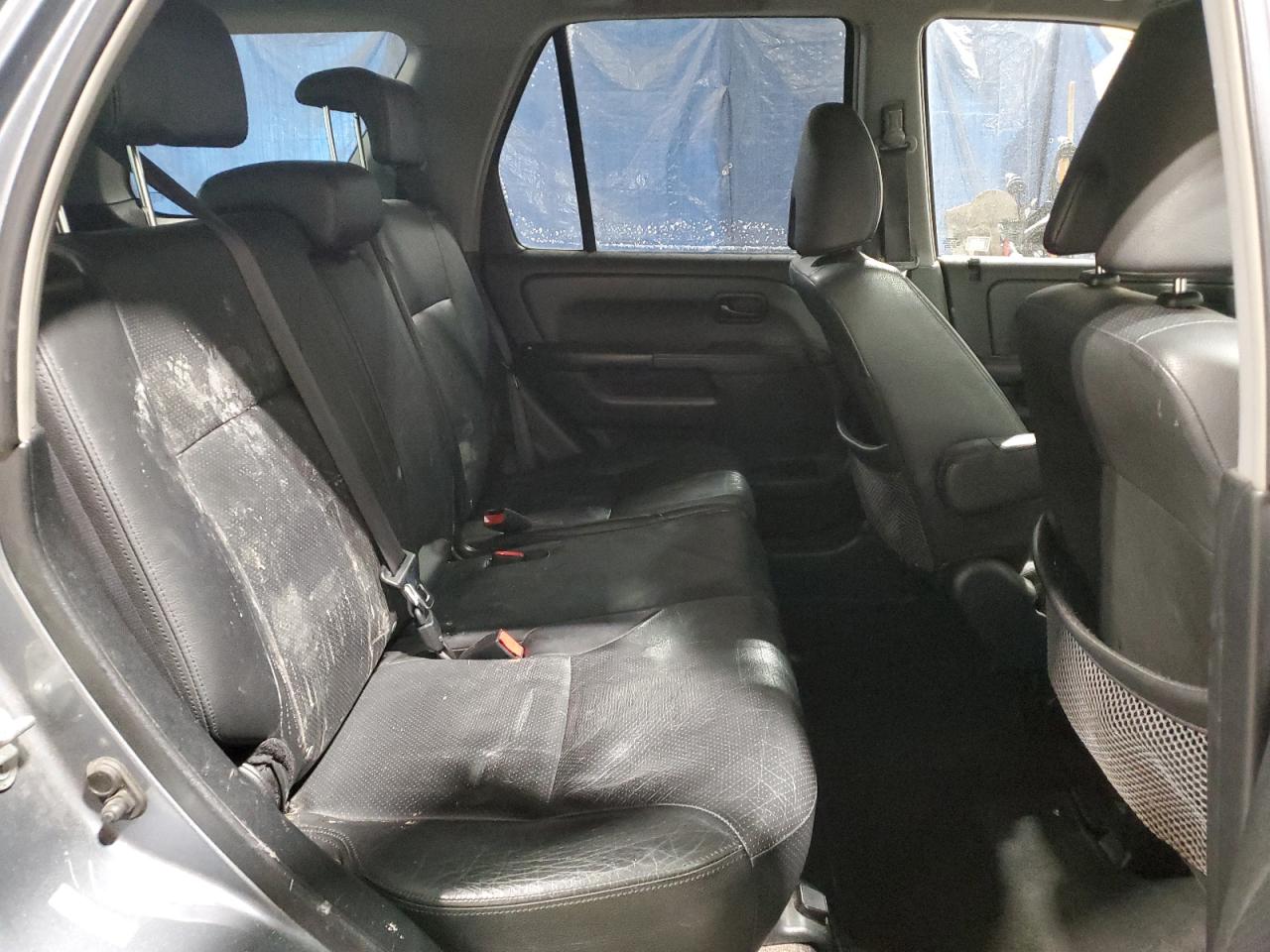 2006 Honda CR-V - Image 11