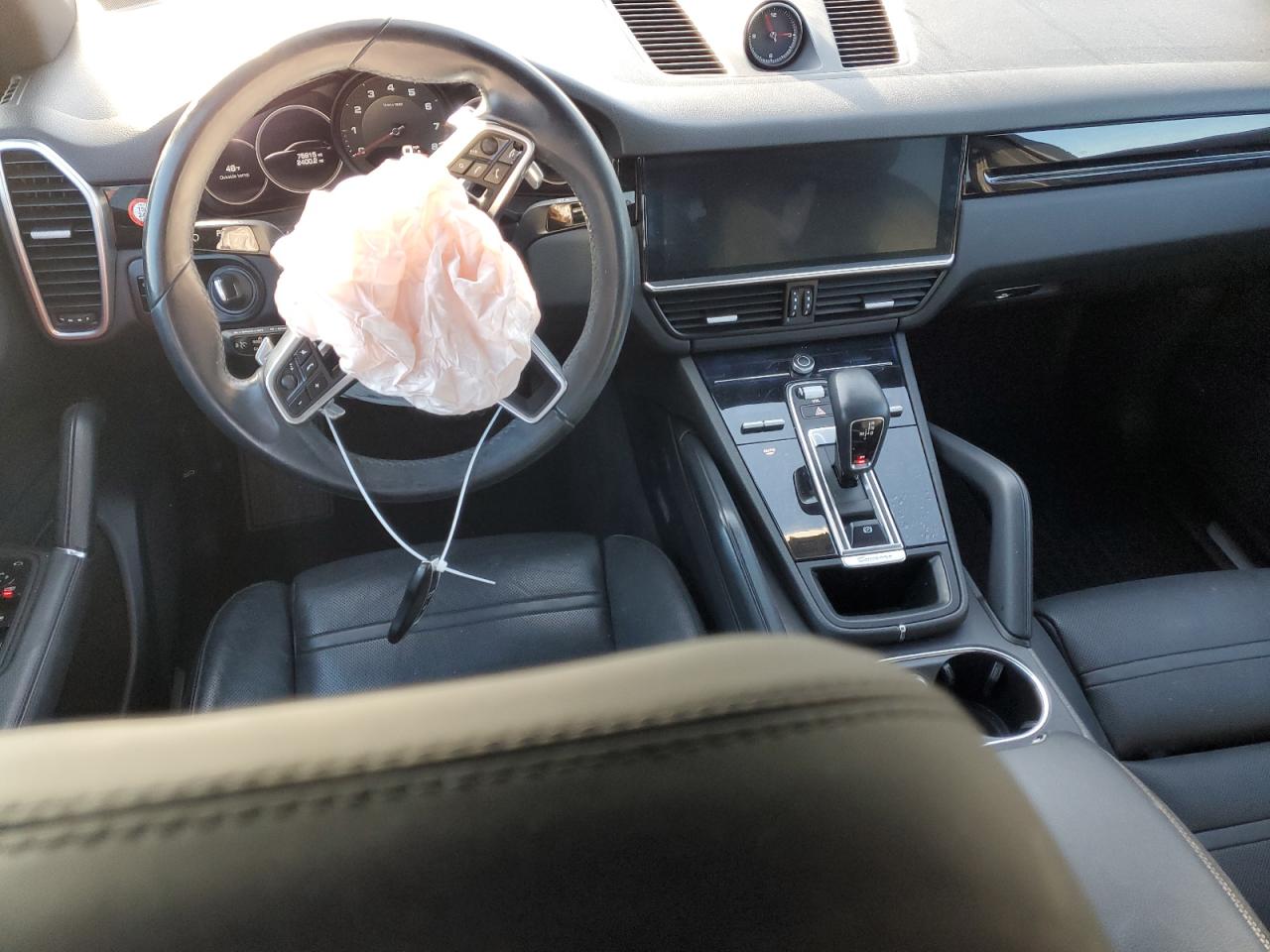 2019 Porsche Cayenne - Image 8