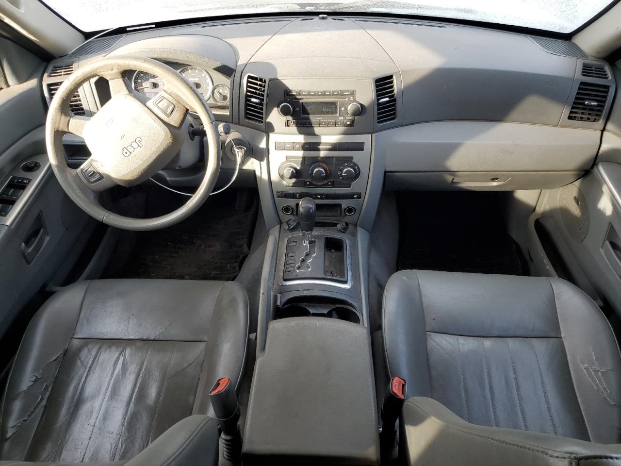 2007 Jeep Grand Cherokee - Image 8