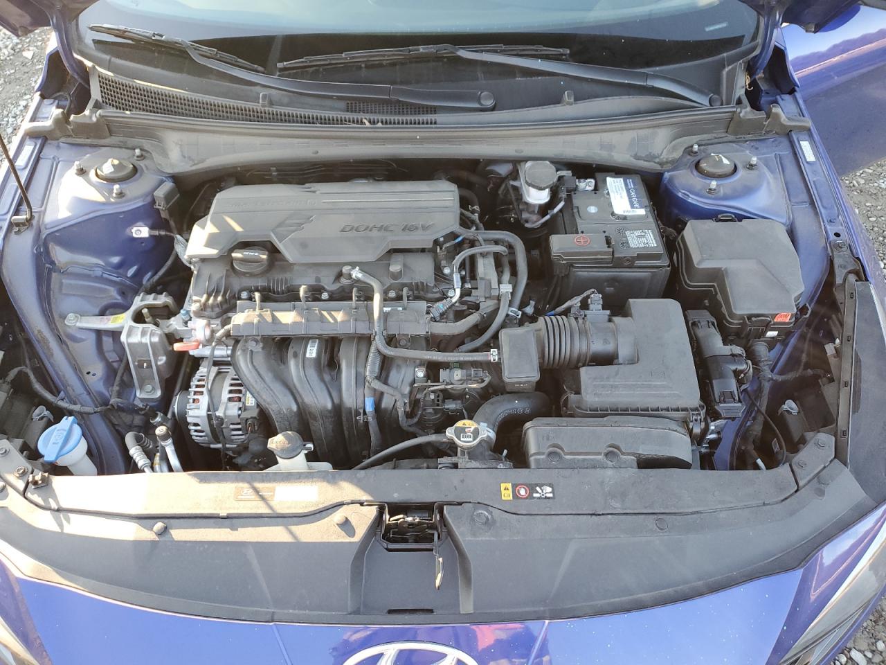 2023 Hyundai Elantra - Image 11