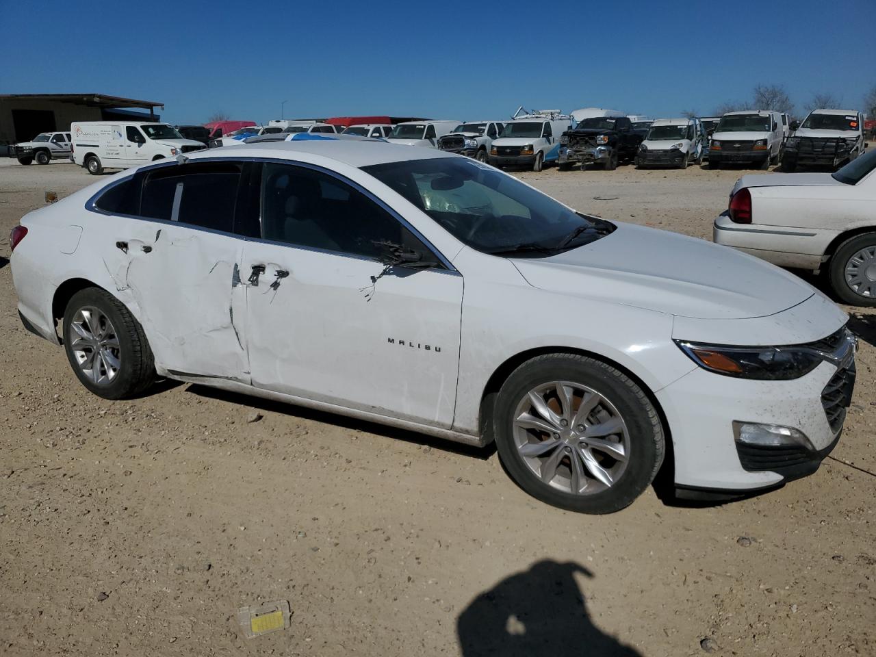 2020 Chevrolet Malibu - Image 4