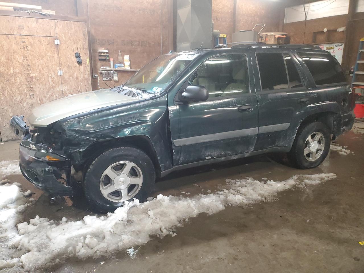 2005 Chevrolet TrailBlazer - Image 1