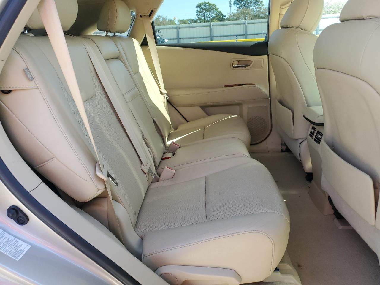 2011 Lexus RX - Image 11