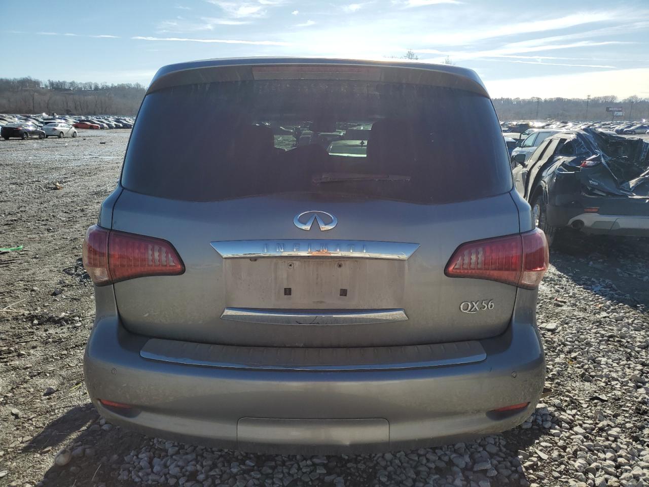 2012 Infiniti QX56 - Image 6