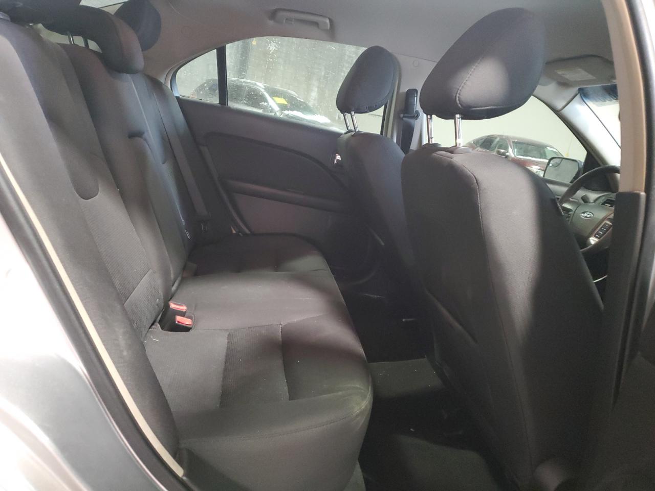 2011 Ford Fusion - Image 10