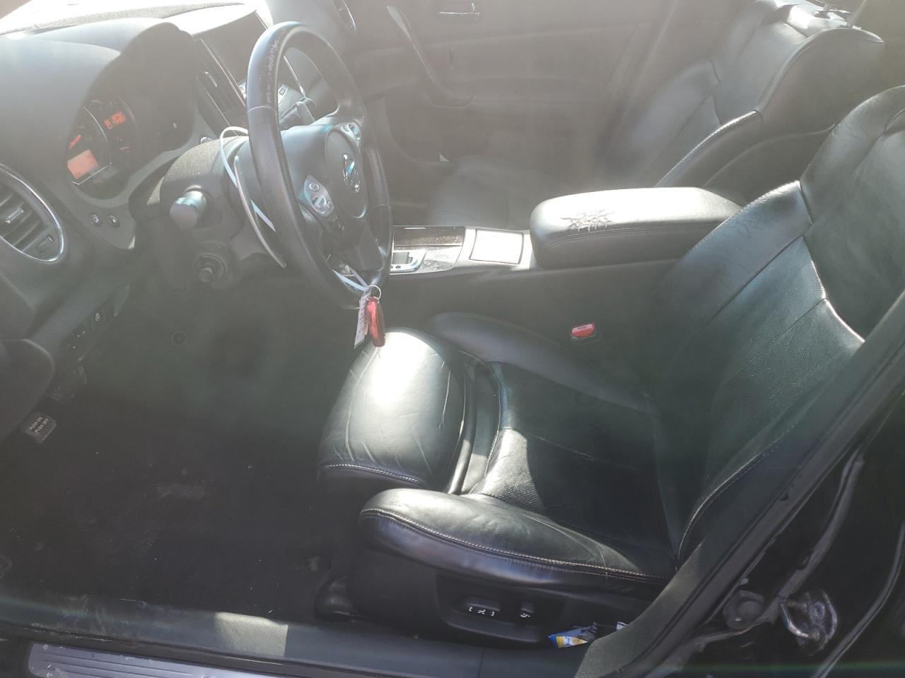 2010 Nissan Maxima - Image 7