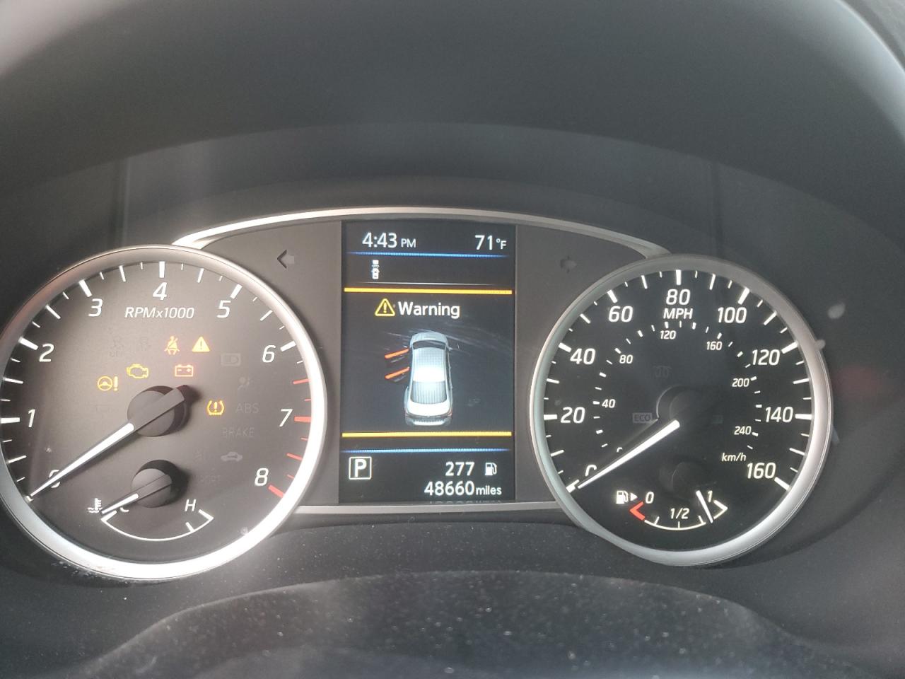 2019 Nissan Sentra - Image 9