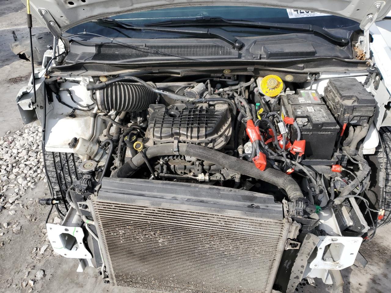 2018 Dodge Caravan - Image 12