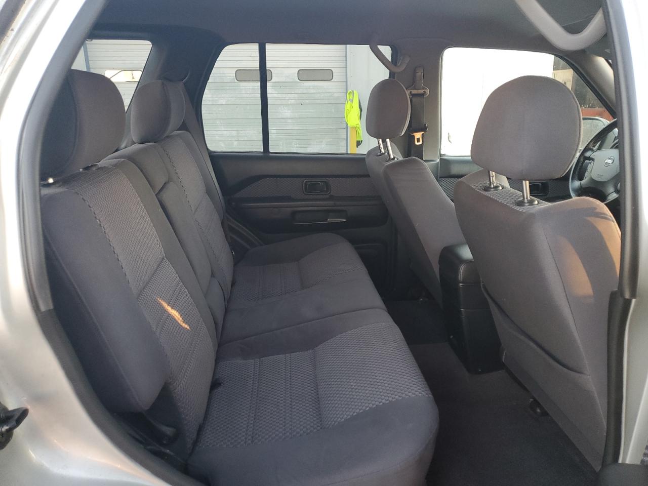 2002 Nissan Pathfinder - Image 11