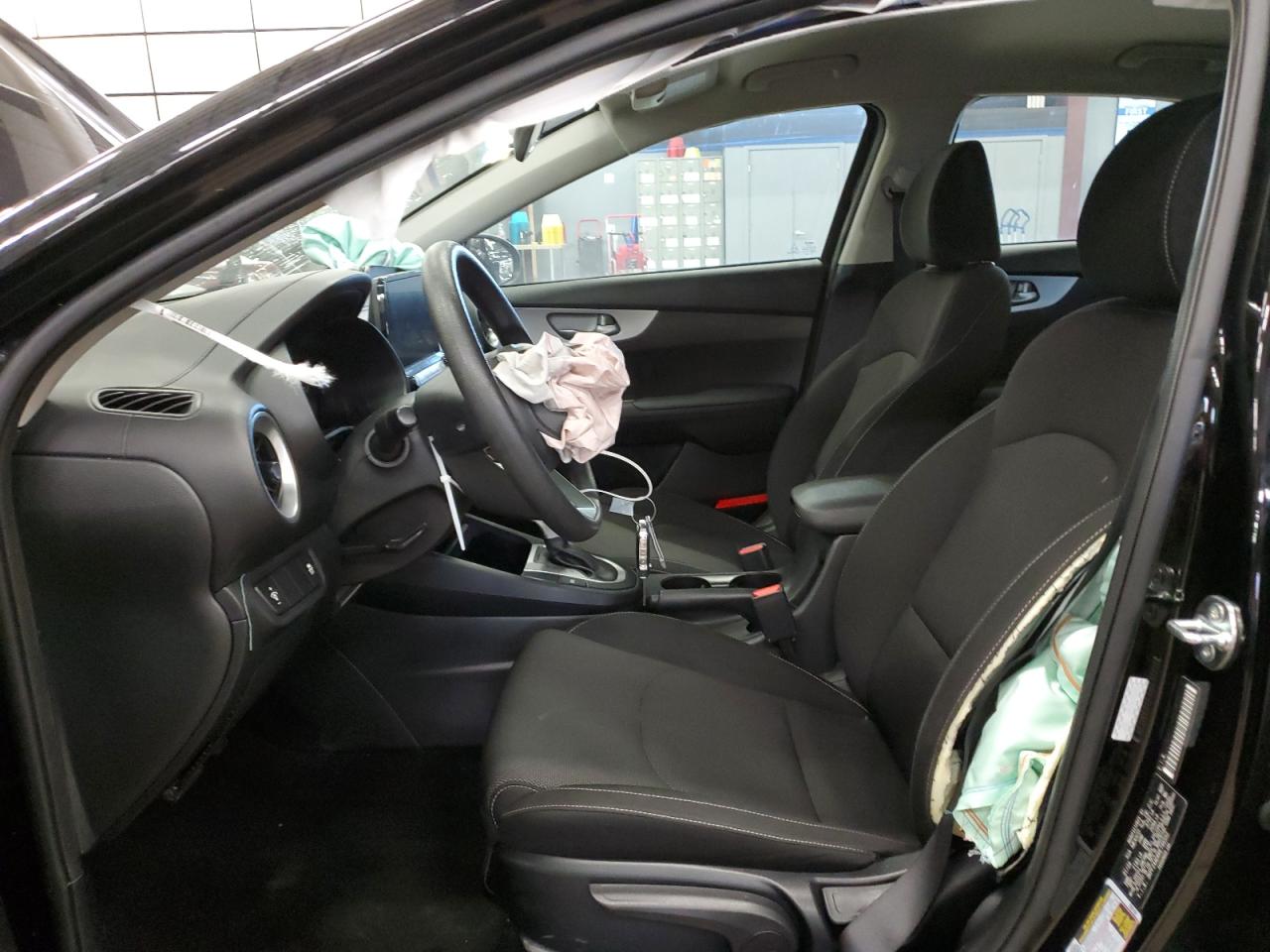 2024 Kia Forte - Image 7