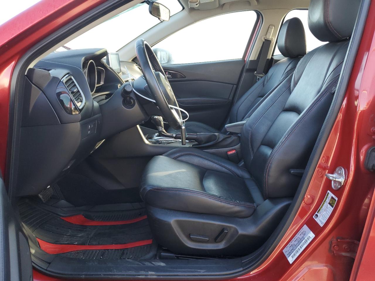 2015 Mazda 3 - Image 7