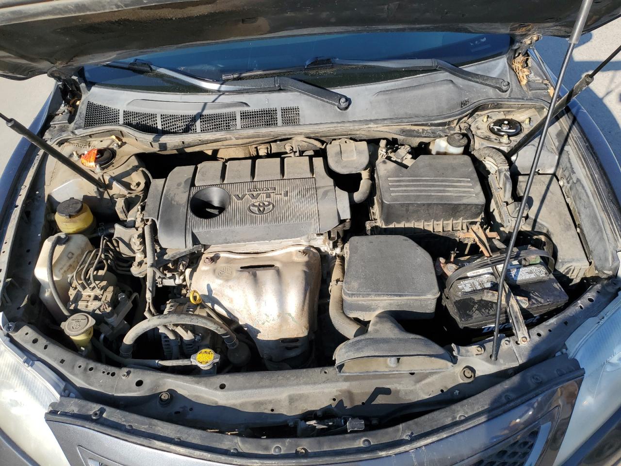 2011 Toyota Camry - Image 11