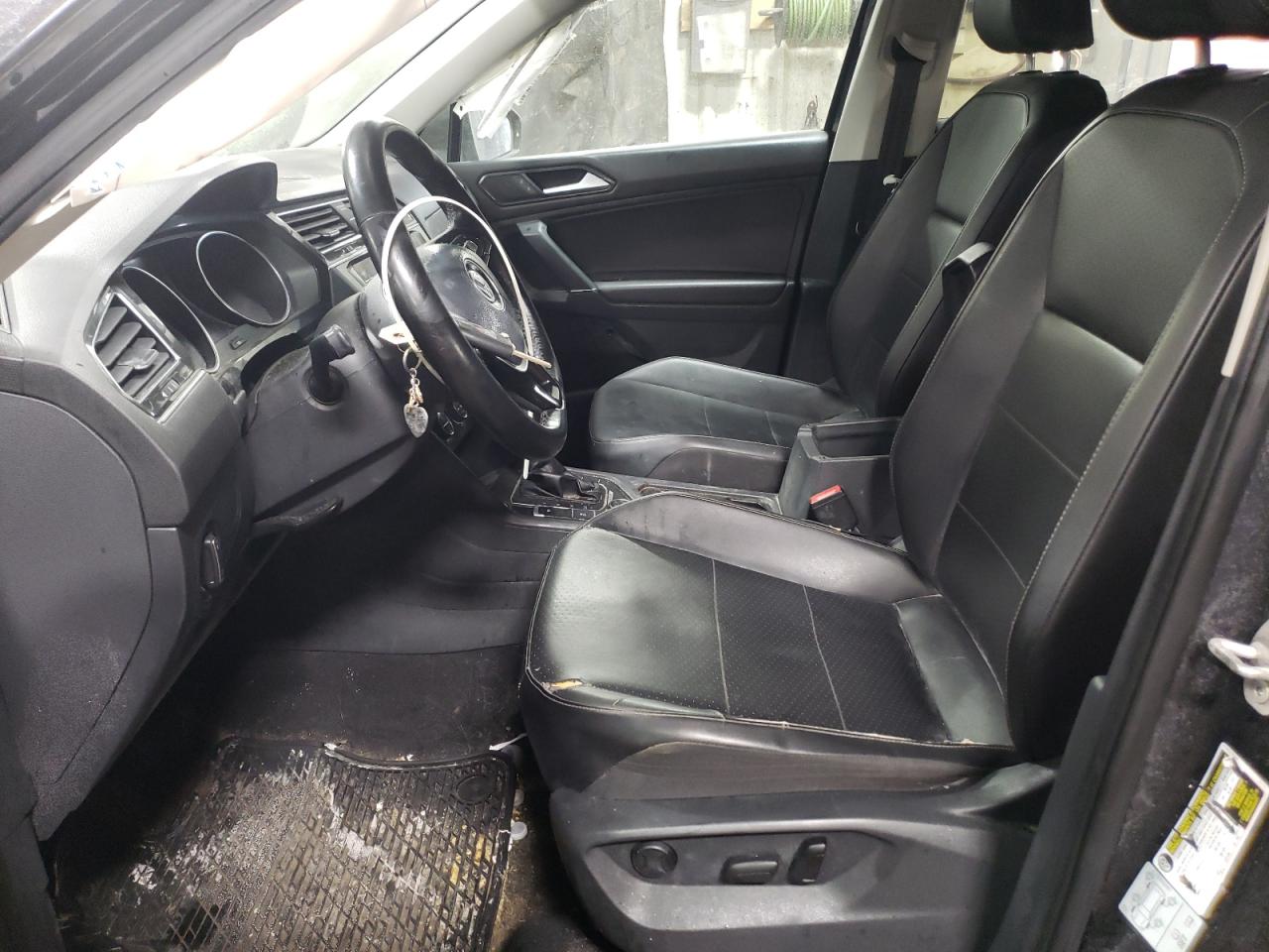 2018 Volkswagen Tiguan - Image 7
