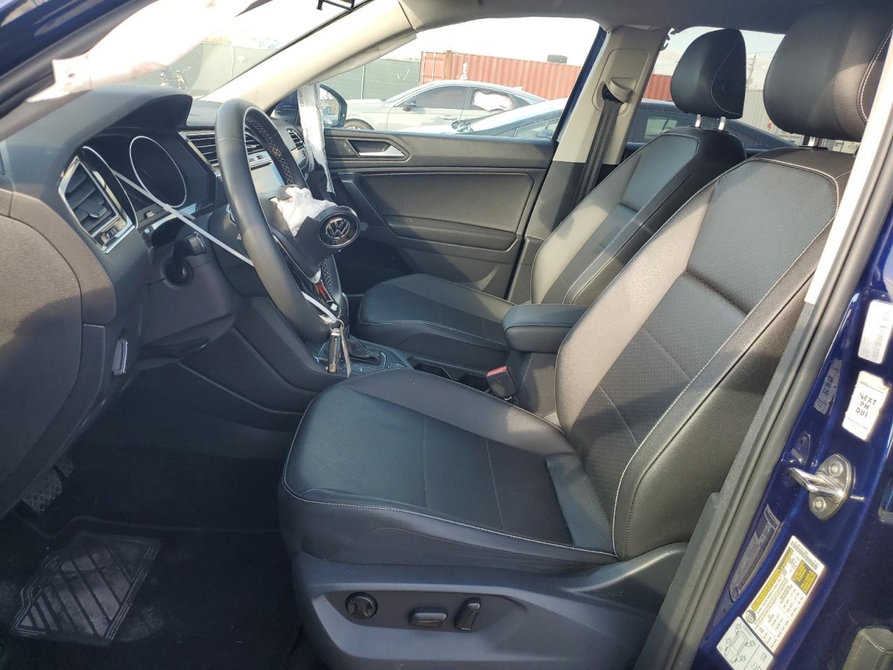 2021 Volkswagen Tiguan - Image 7
