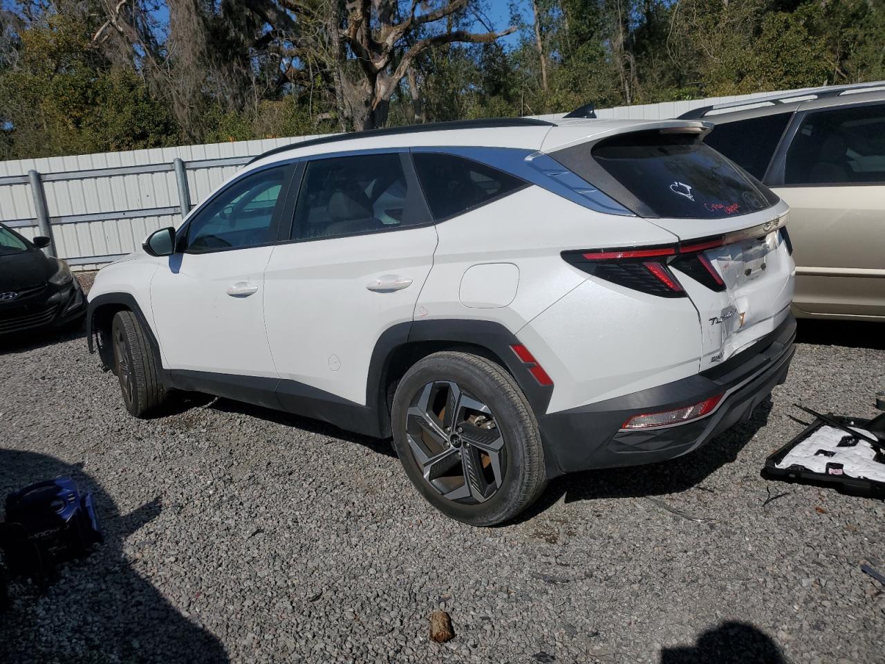2022 Hyundai Tucson - Image 2