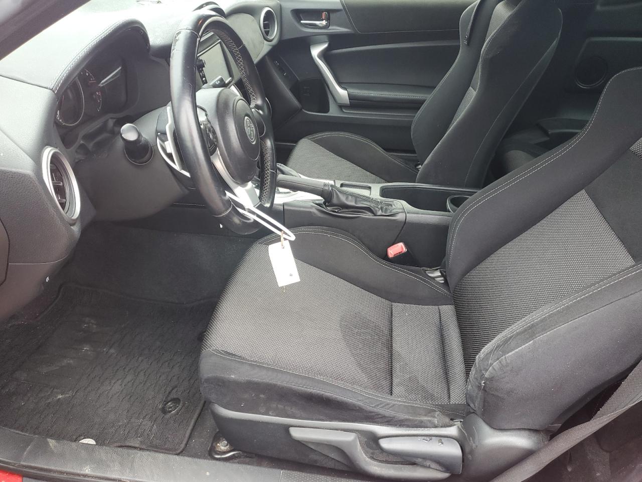 2017 Toyota GT86 - Image 7