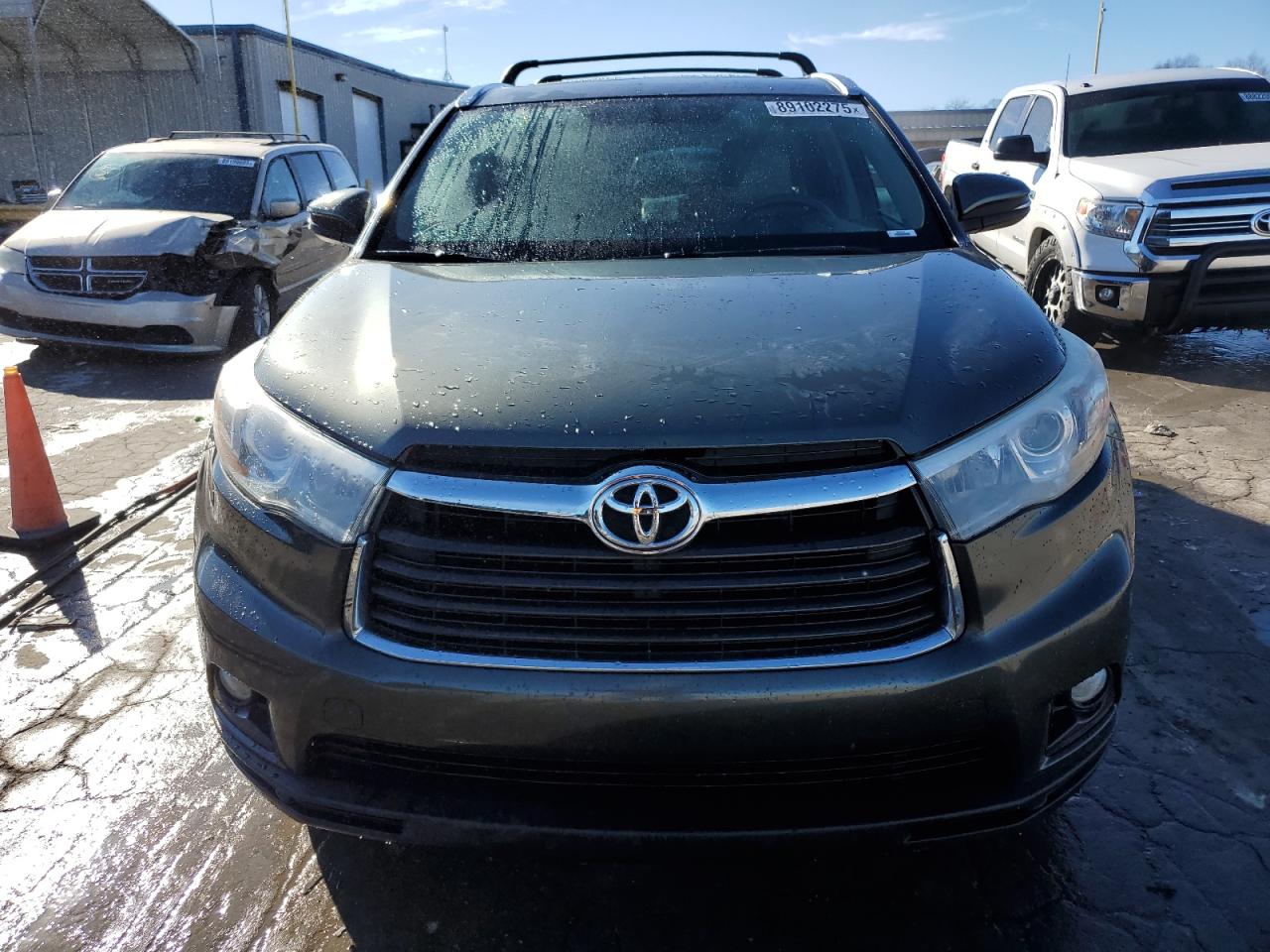 2016 Toyota Highlander - Image 5