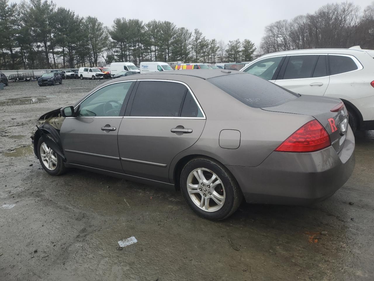 2007 Honda Accord - Image 2