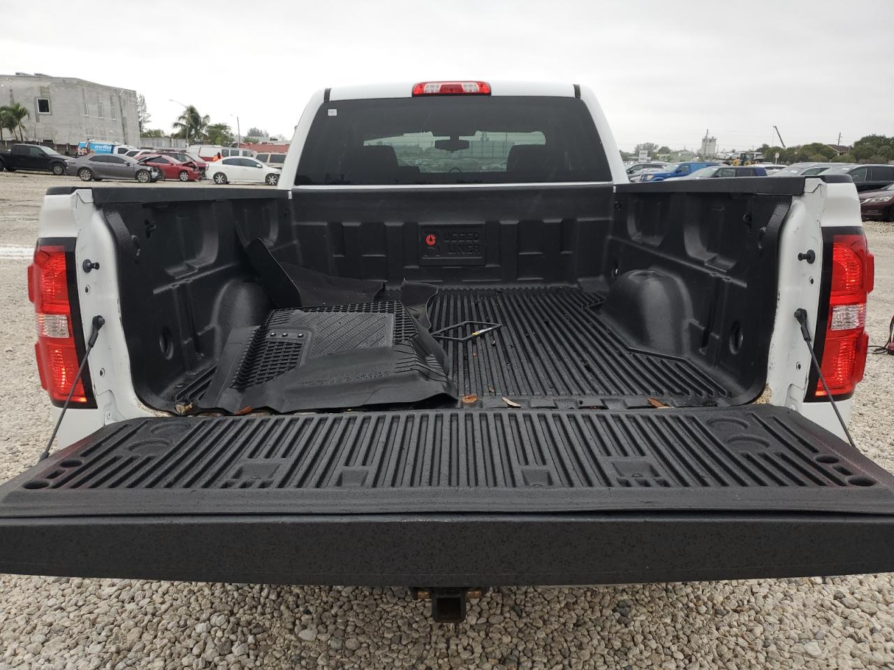 2018 GMC Sierra - Image 6