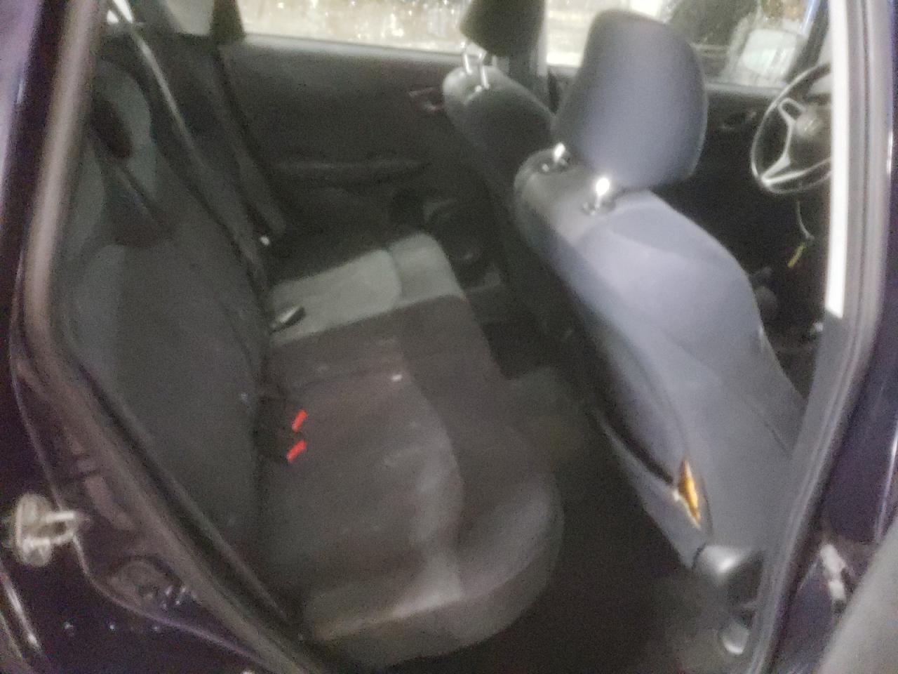 2009 Honda Fit - Image 10