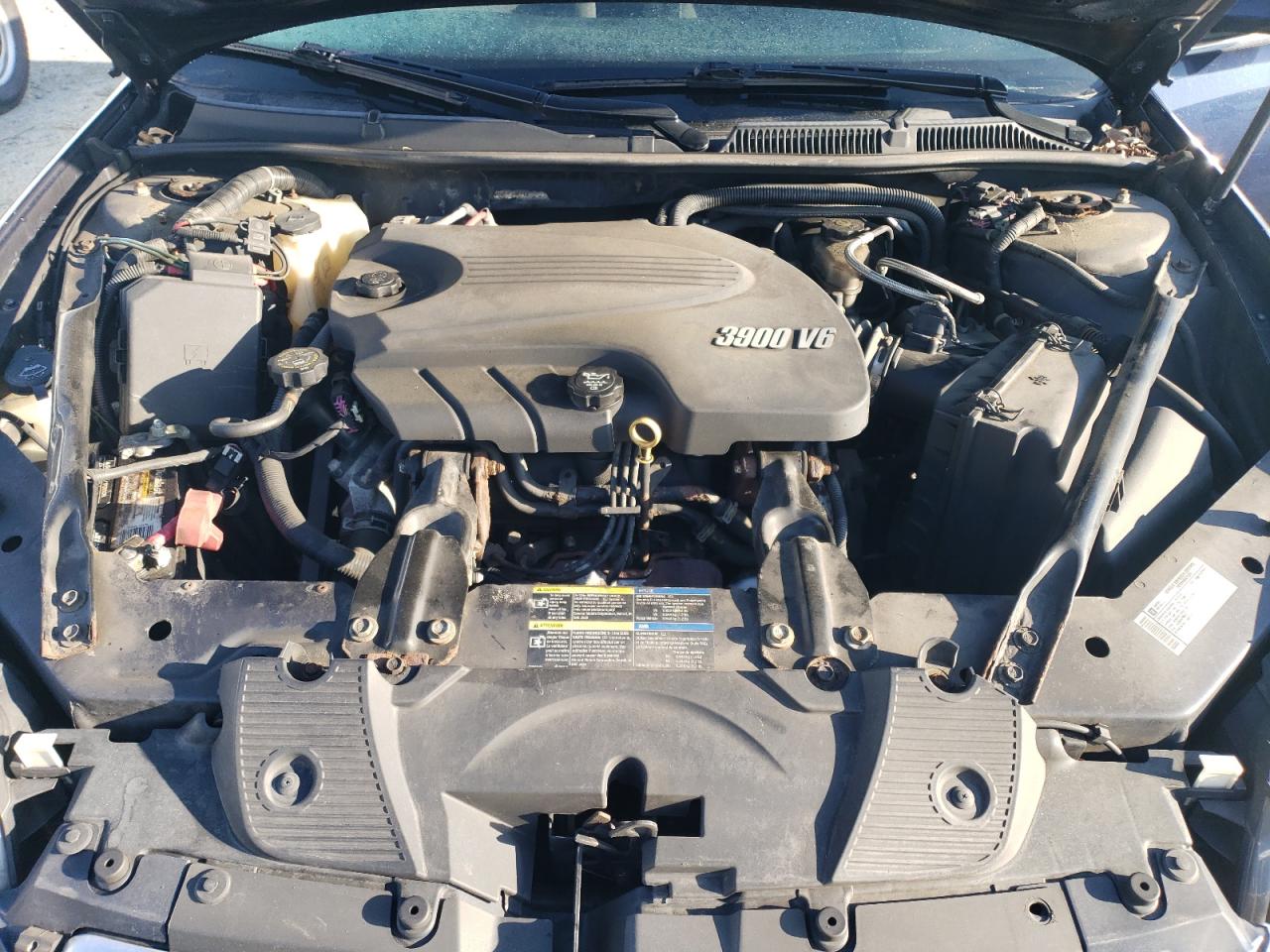 2010 Chevrolet Impala - Image 11