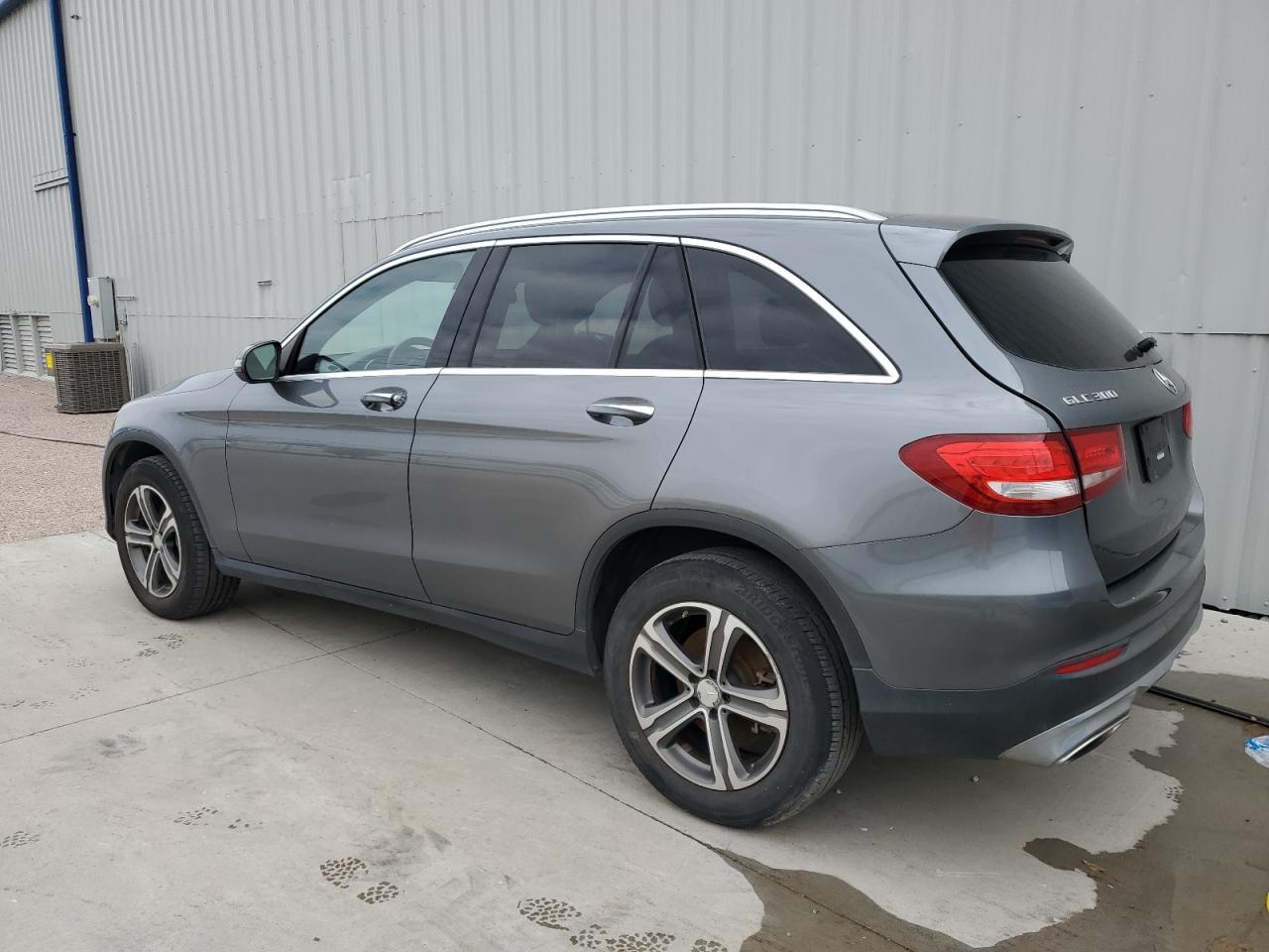 2017 Mercedes-Benz GLC - Image 2