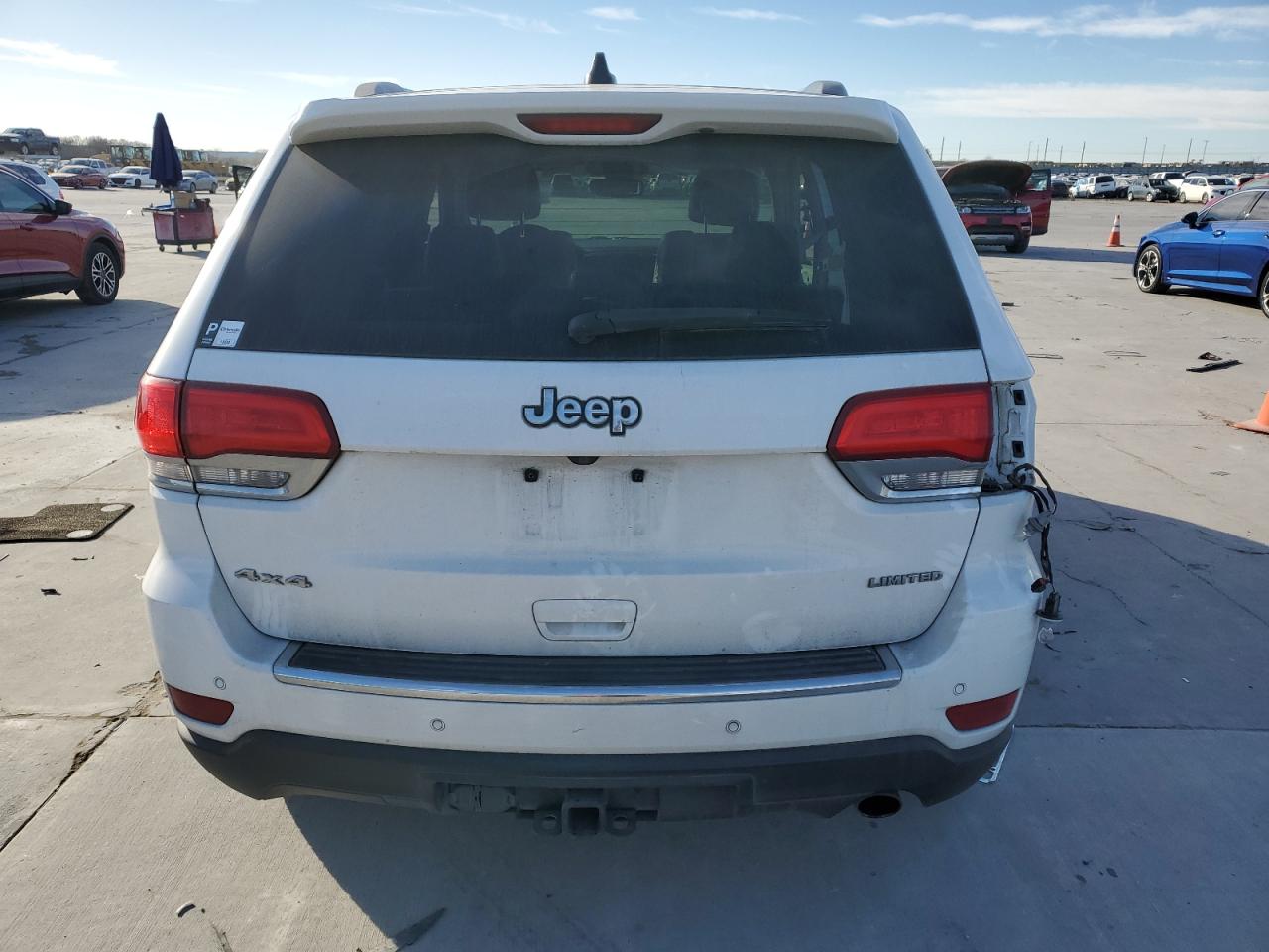 2018 Jeep Grand Cherokee - Image 6