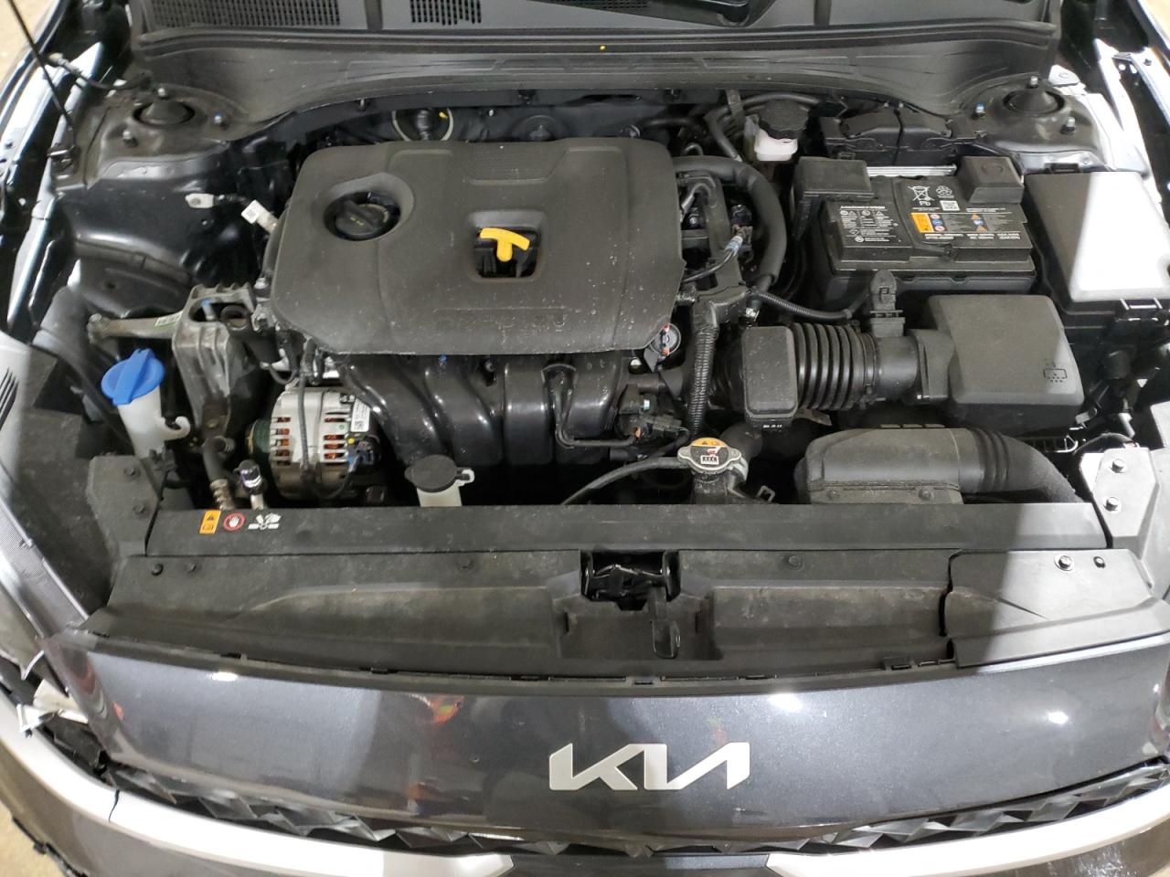2024 Kia Forte - Image 13