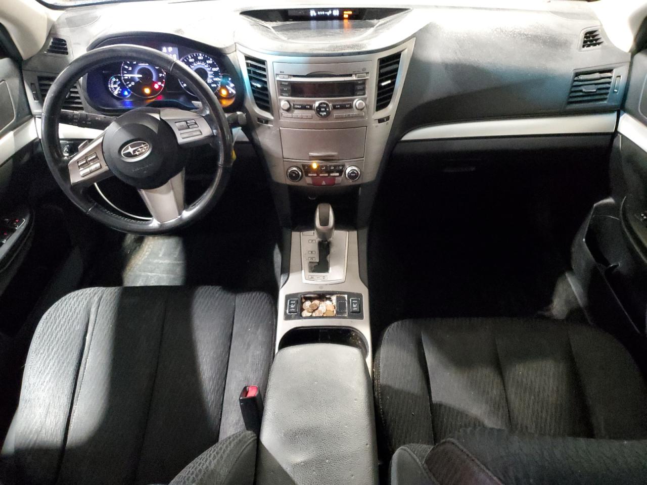 2011 Subaru Outback - Image 8