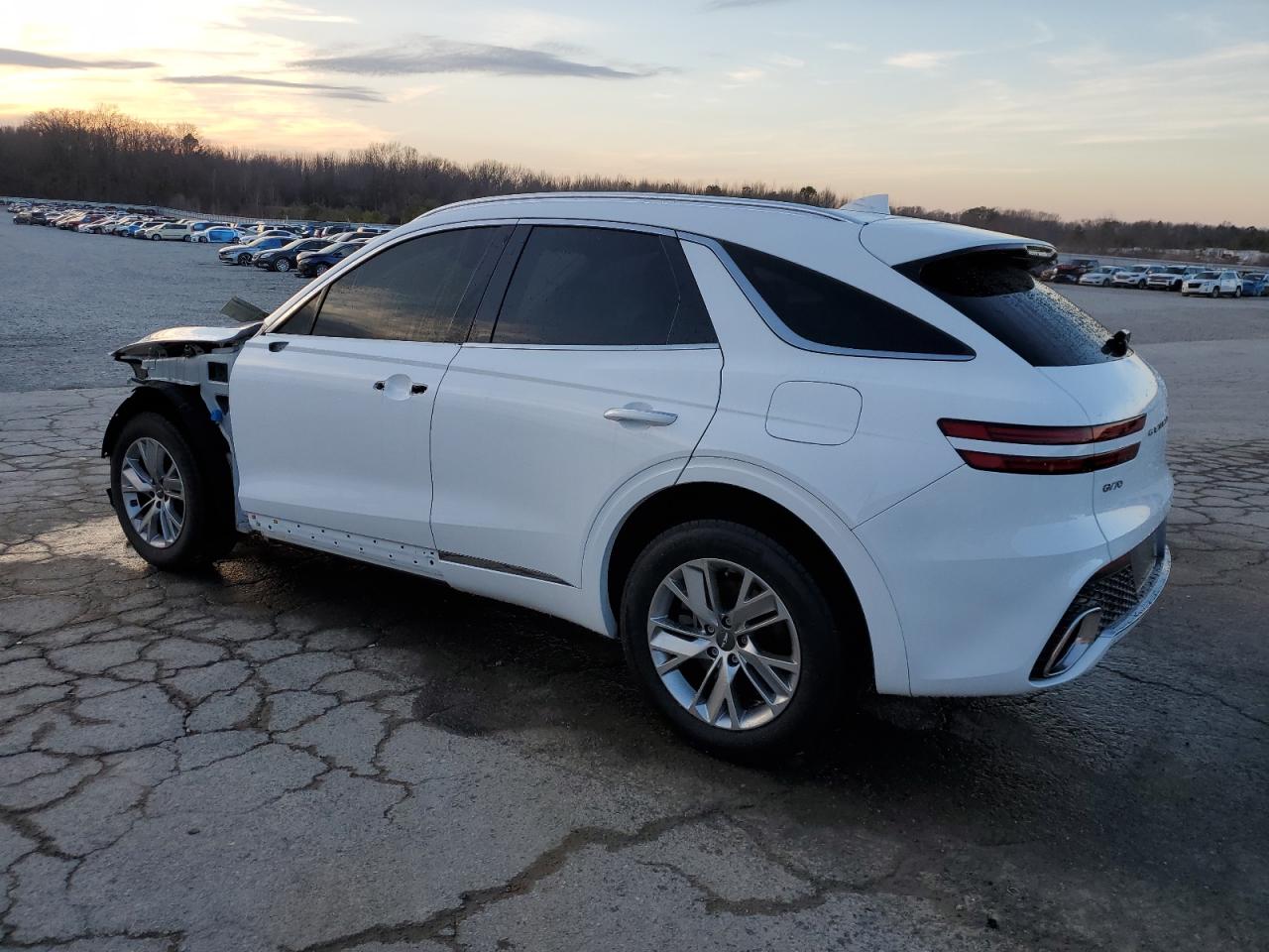 2022 Genesis GV70 - Image 2
