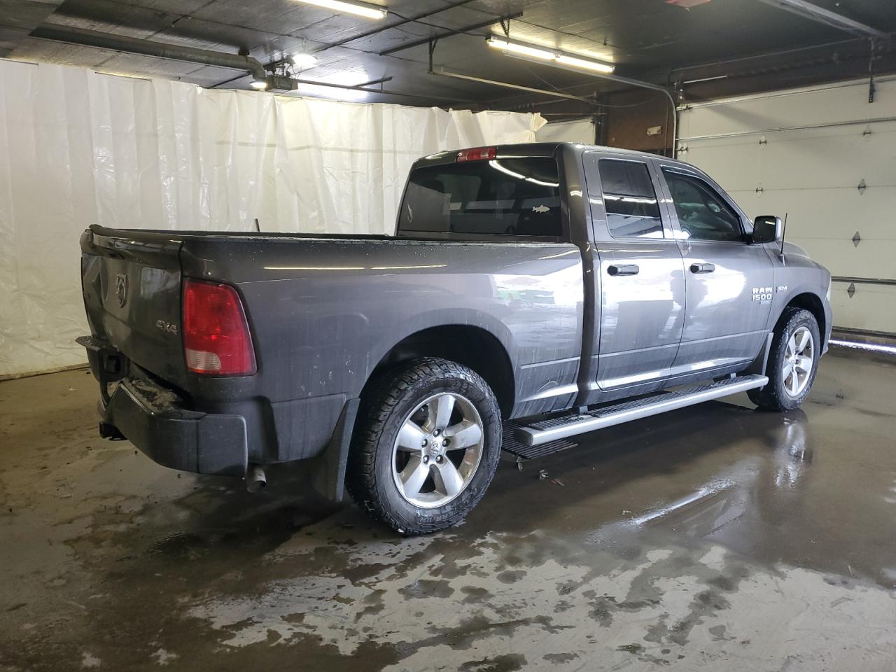 2019 RAM 1500 - Image 3