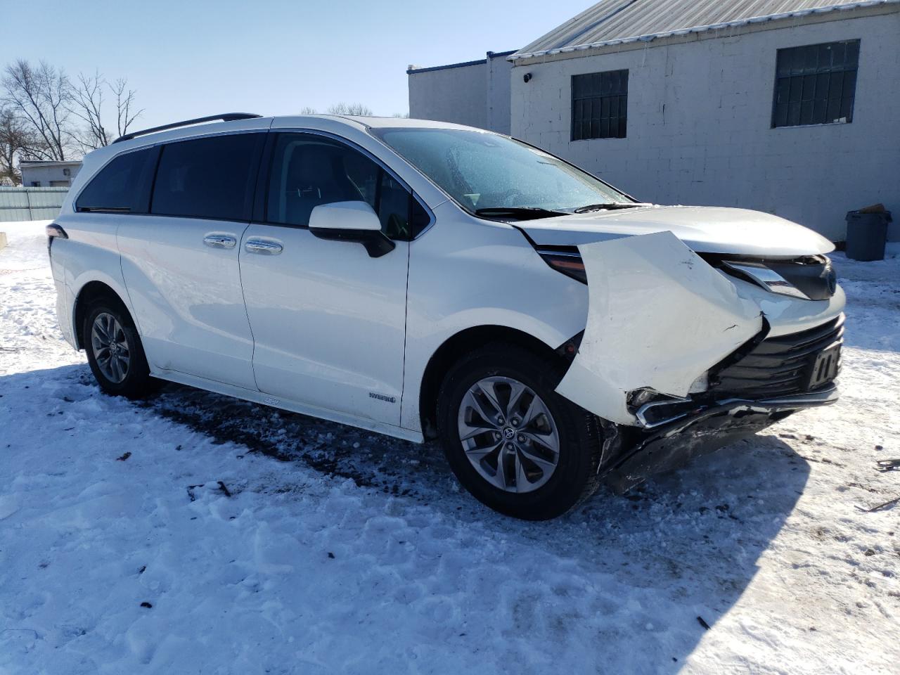 2021 Toyota Sienna - Image 4