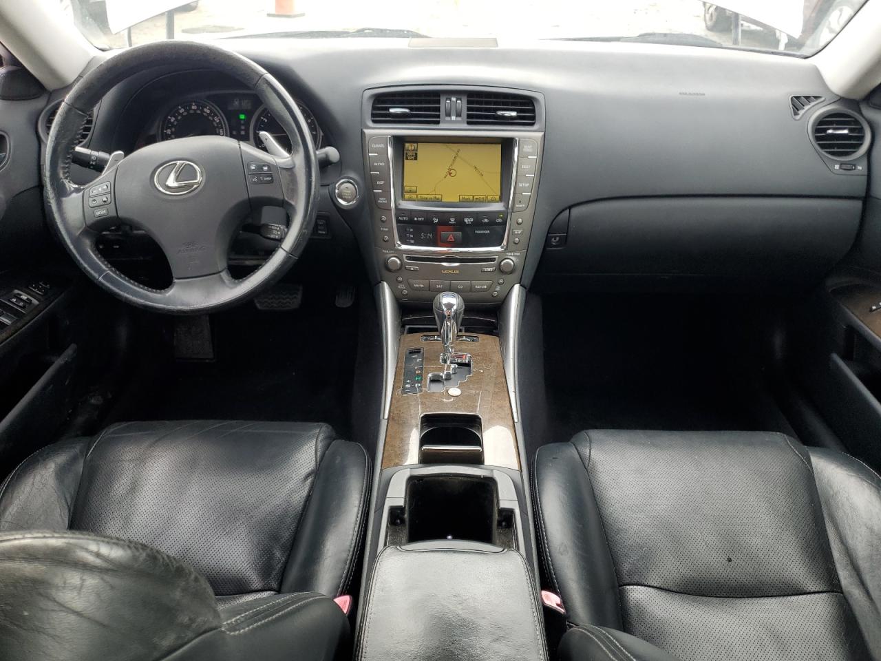 2010 Lexus IS - Image 8