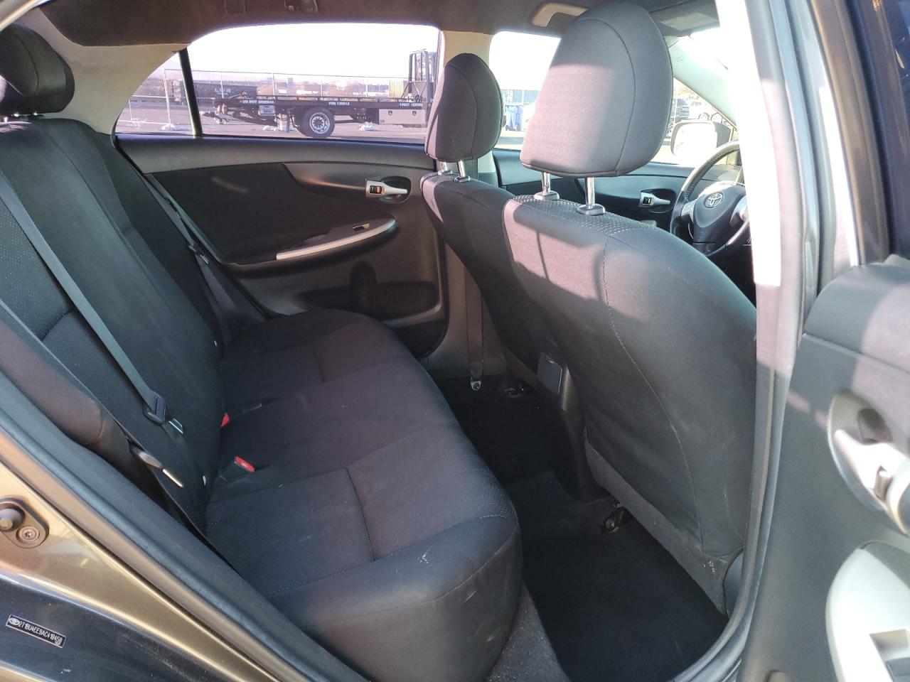 2010 Toyota Corolla - Image 10