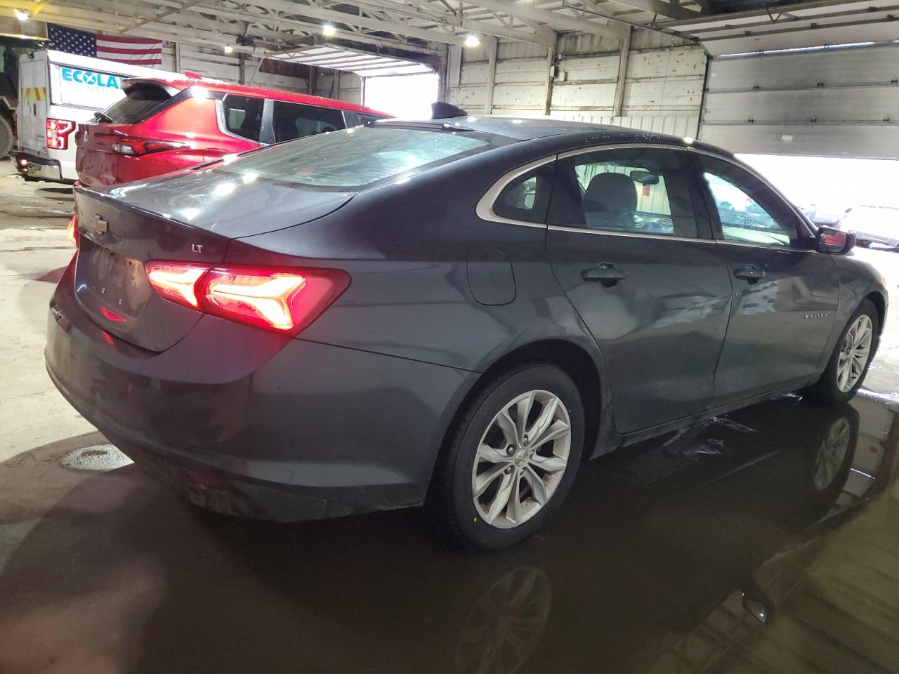 2020 Chevrolet Malibu - Image 3