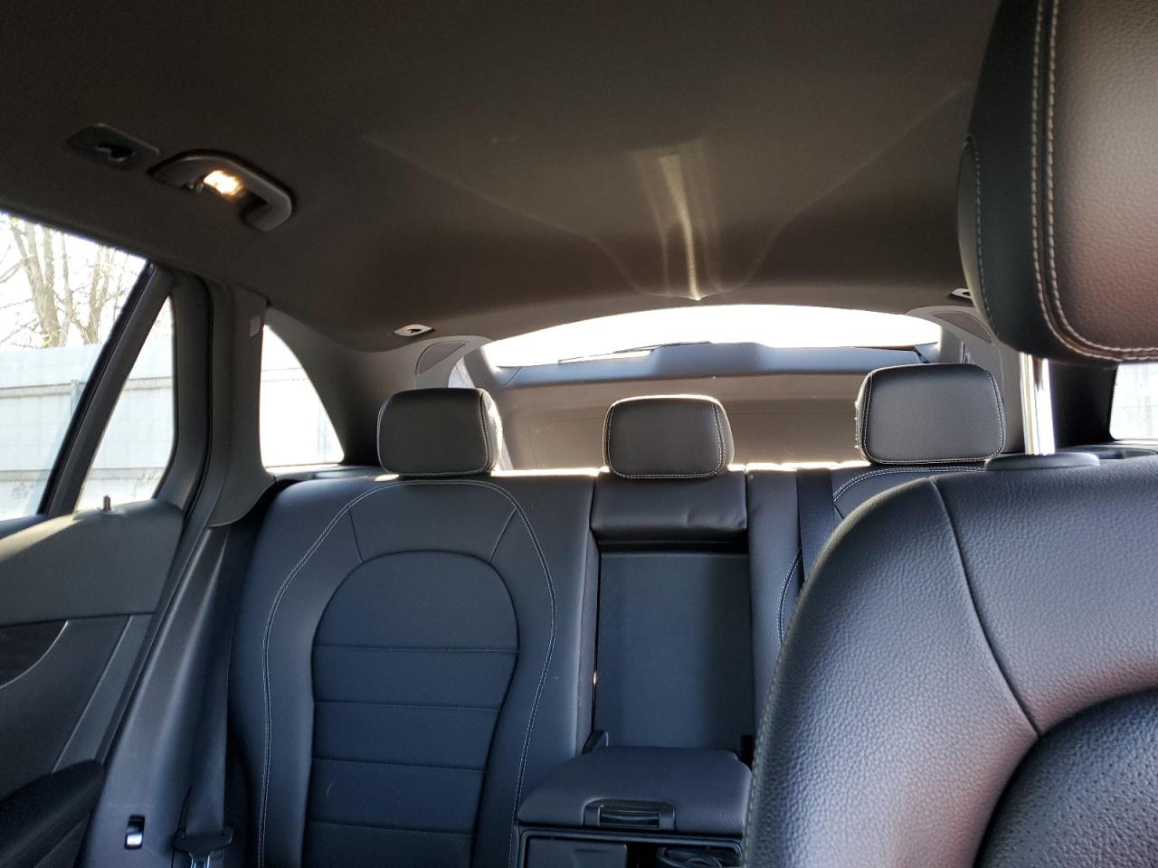 2018 Mercedes-Benz GLC - Image 10