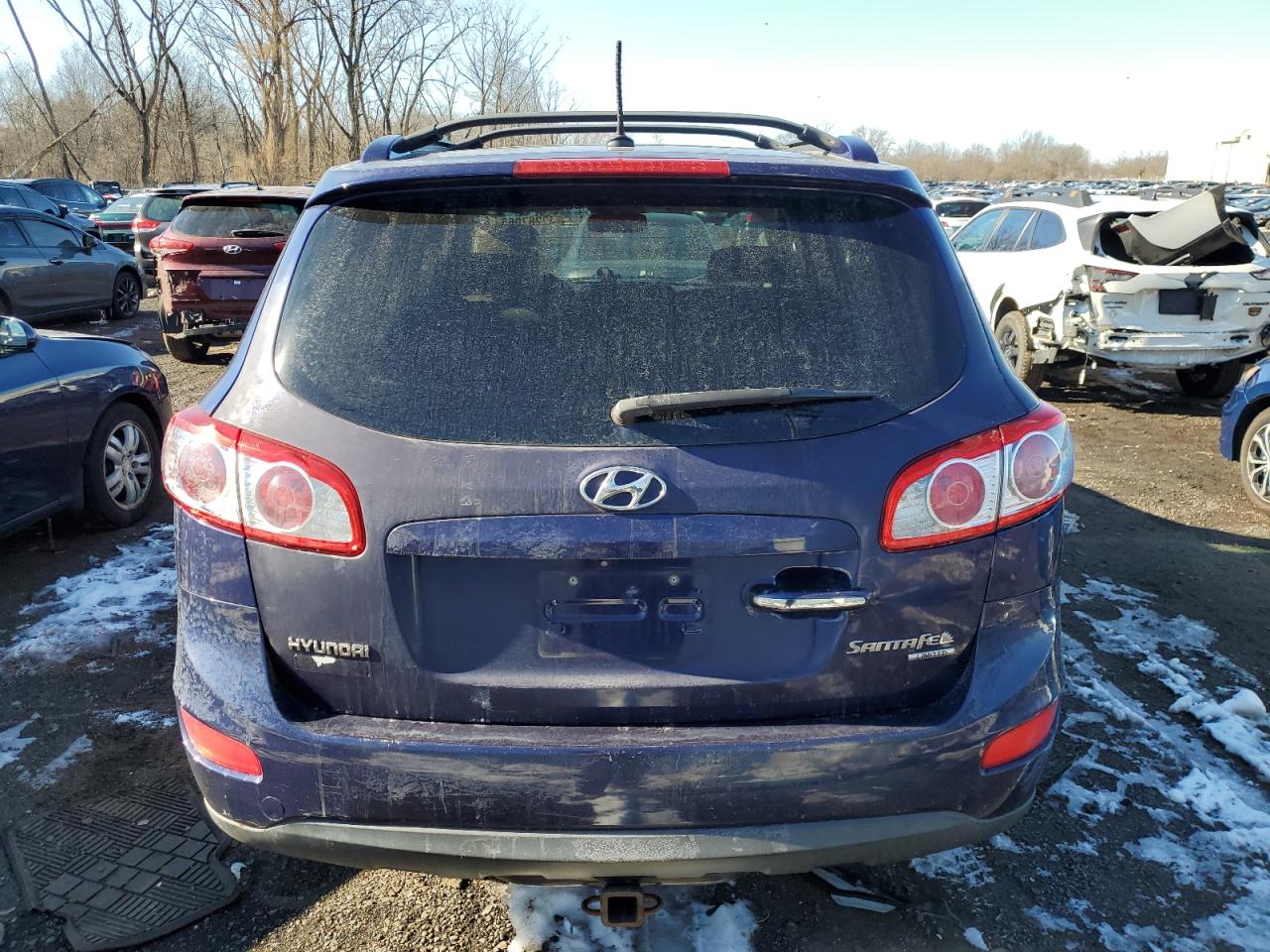 2010 Hyundai Santa Fe - Image 6