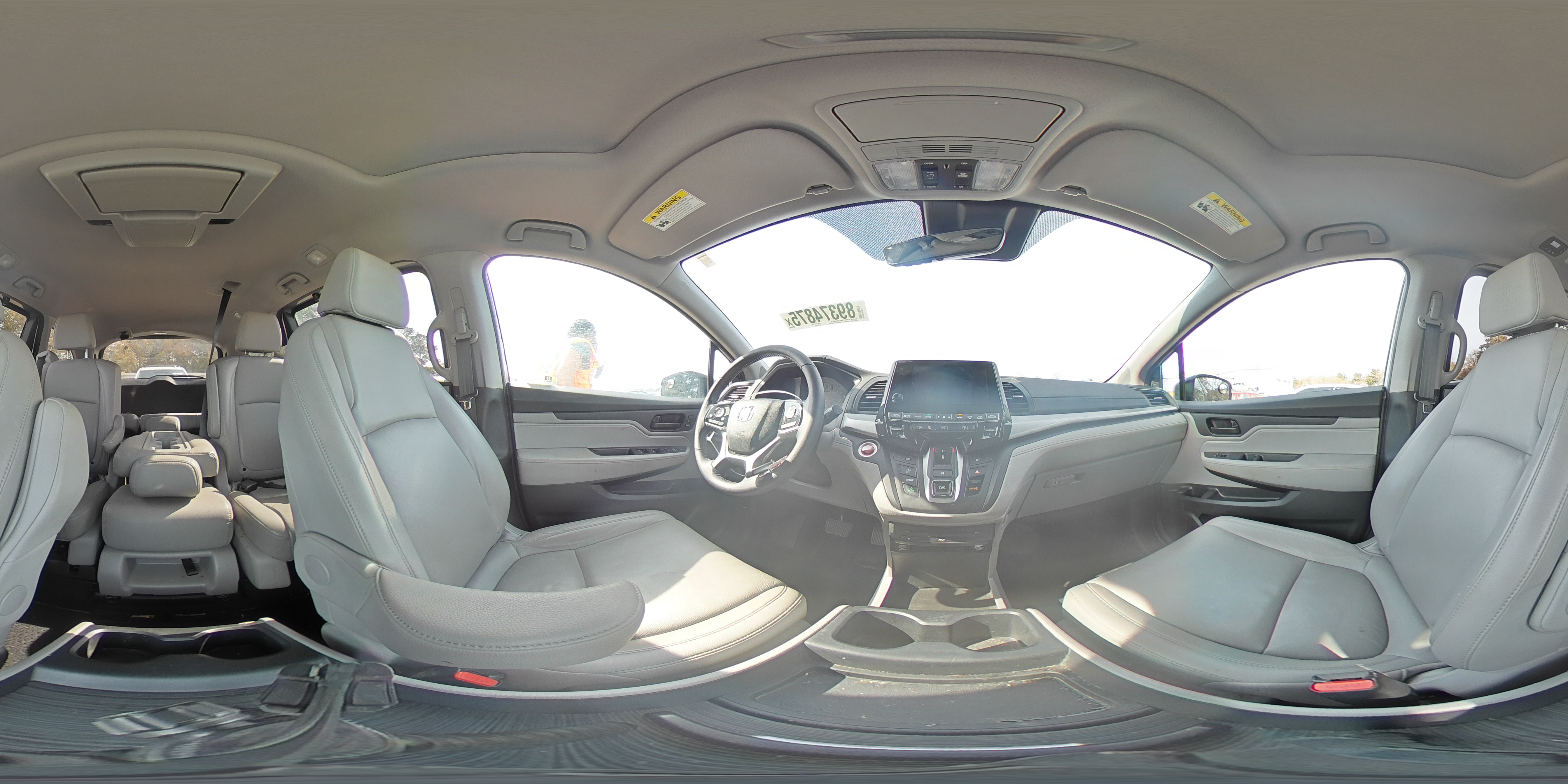 2020 Honda Odyssey - Image 16