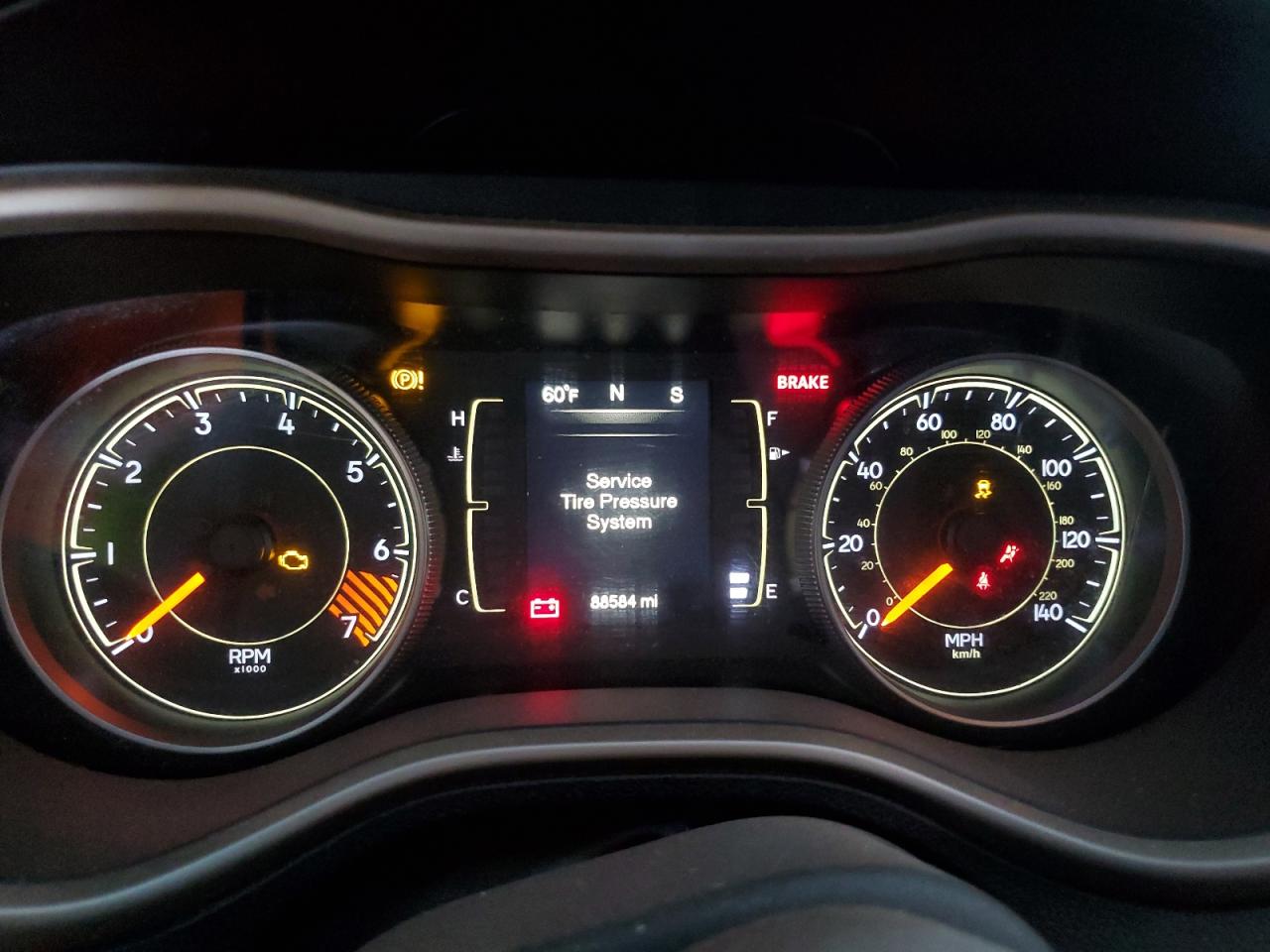 2015 Jeep Grand Cherokee - Image 9