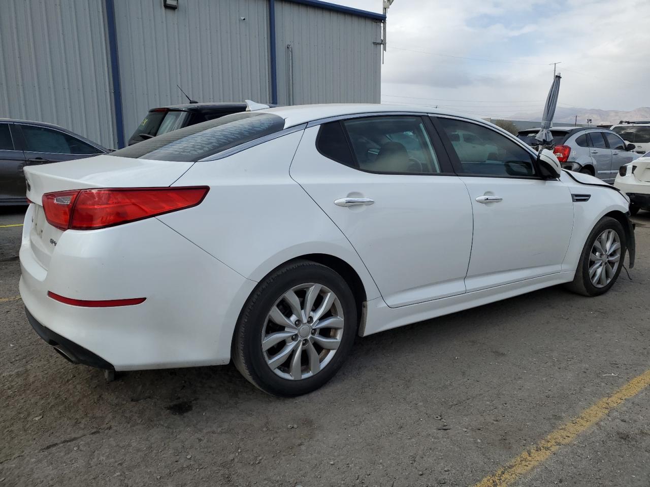 2015 Kia Optima - Image 3