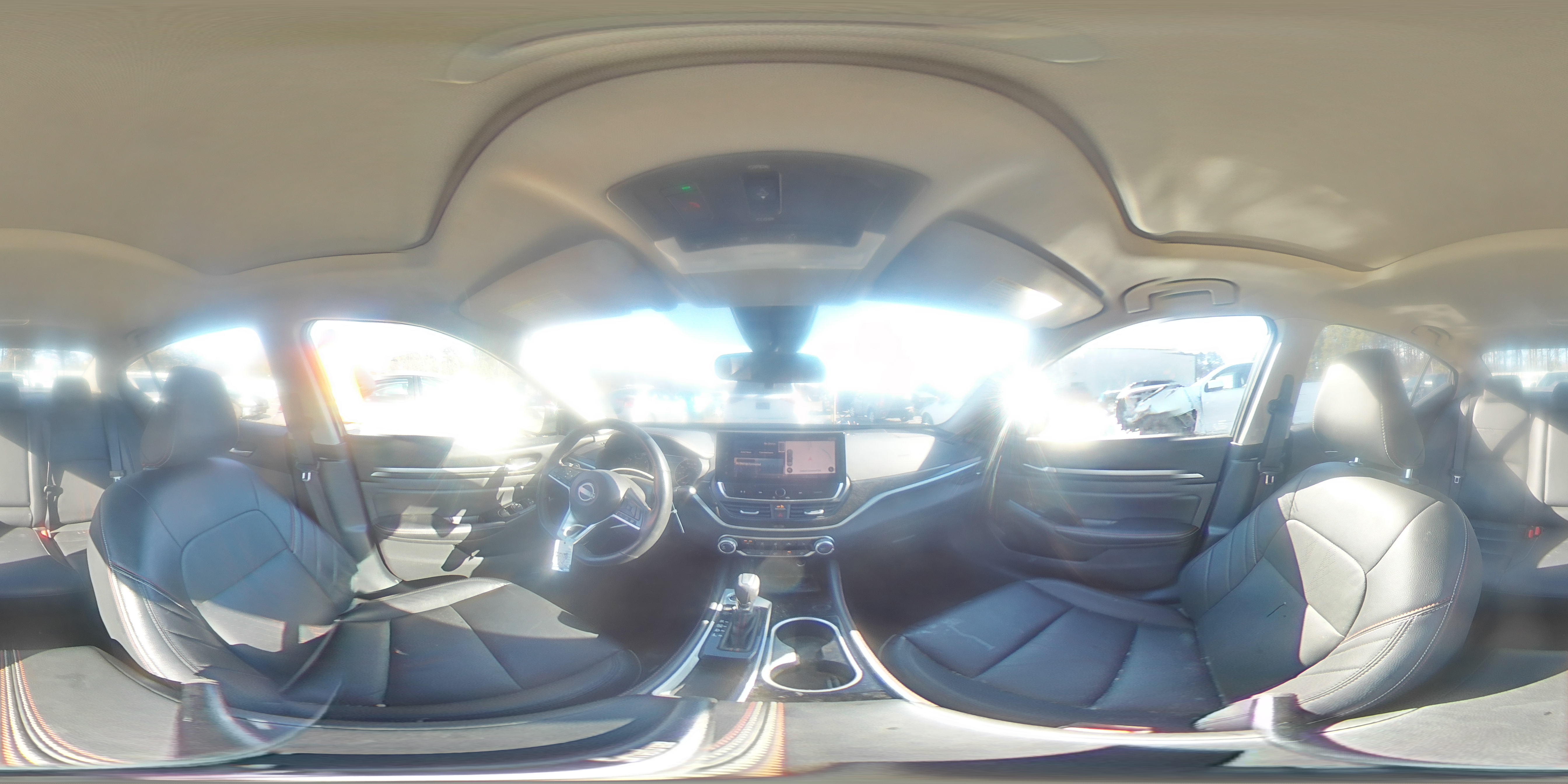 2024 Nissan Altima - Image 14