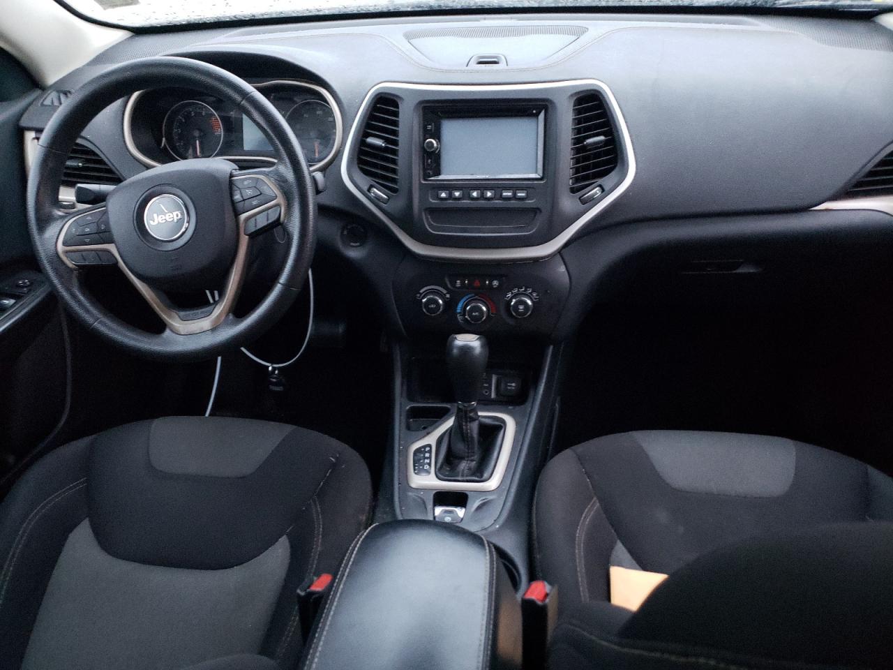 2016 Jeep Grand Cherokee - Image 8