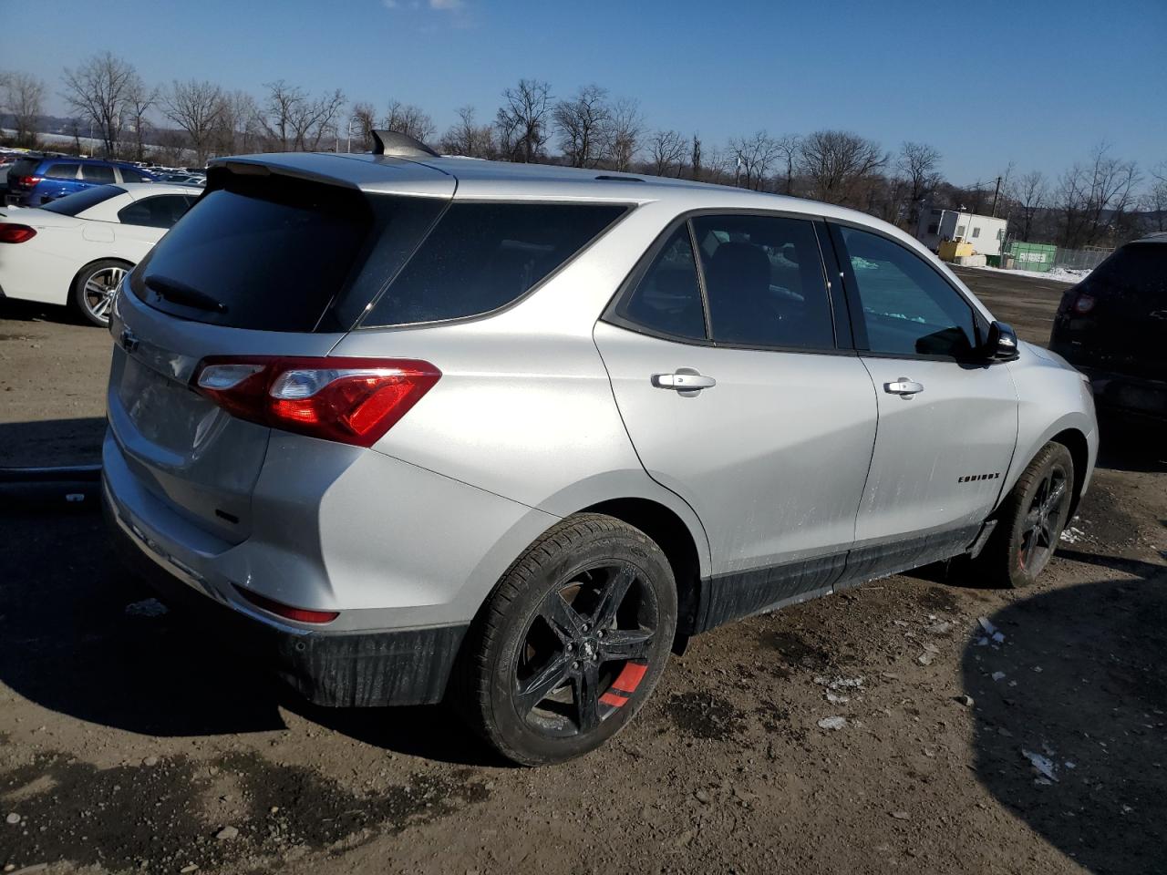 2019 Chevrolet Equinox - Image 3