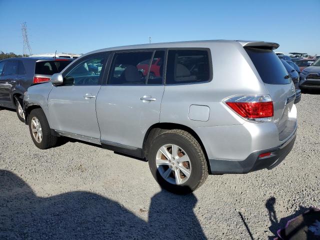  TOYOTA HIGHLANDER 2013 Серебристый