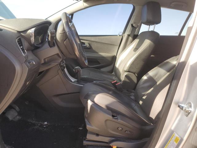 CHEVROLET TRAX 2018 Silver
