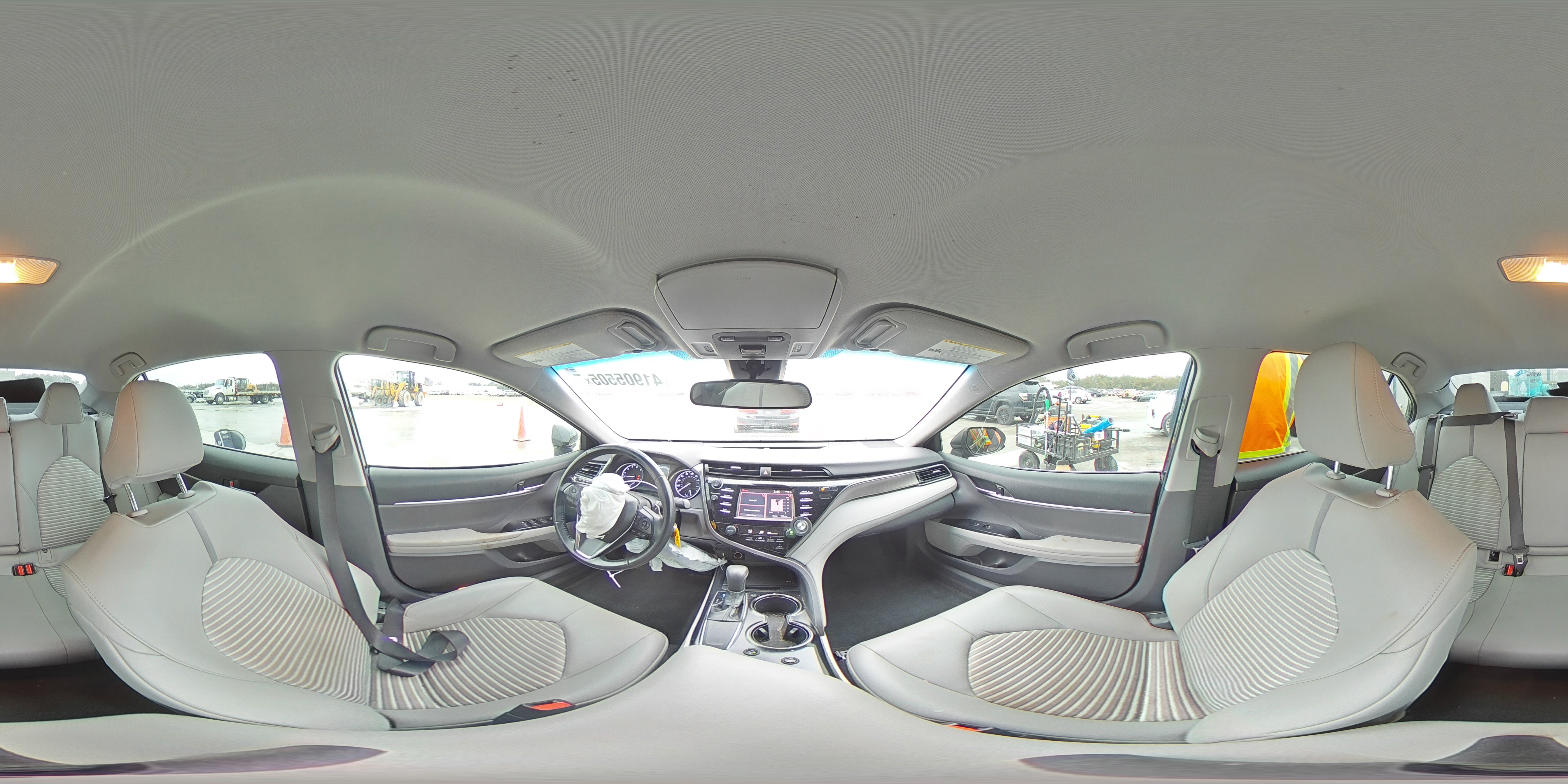 2019 Toyota Camry - Image 12