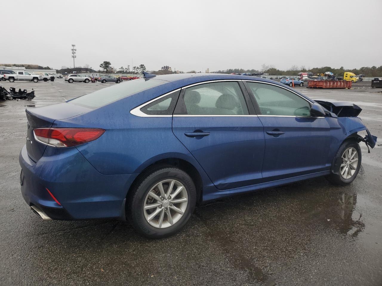 2019 Hyundai Sonata - Image 3