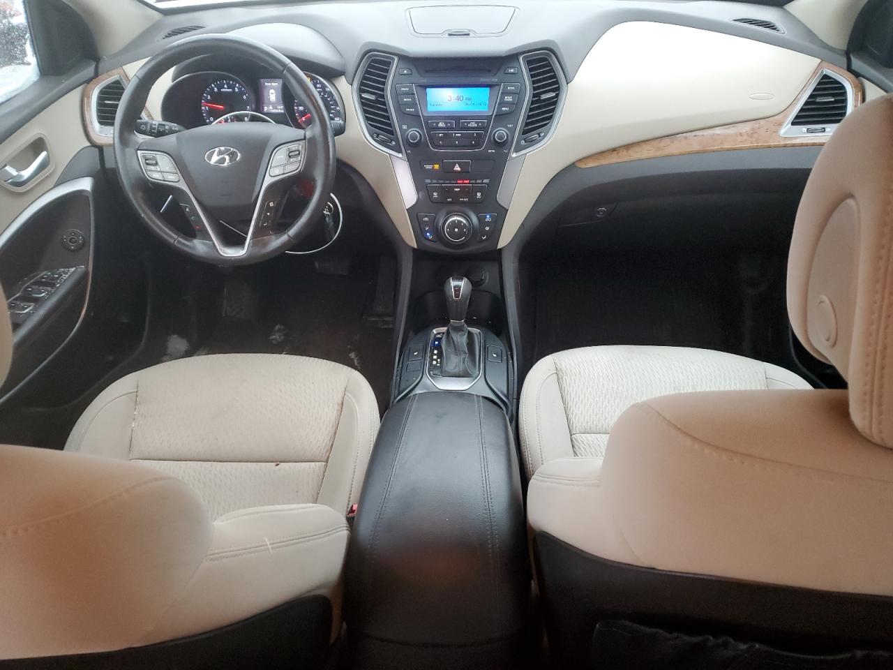2013 Hyundai Santa Fe - Image 8