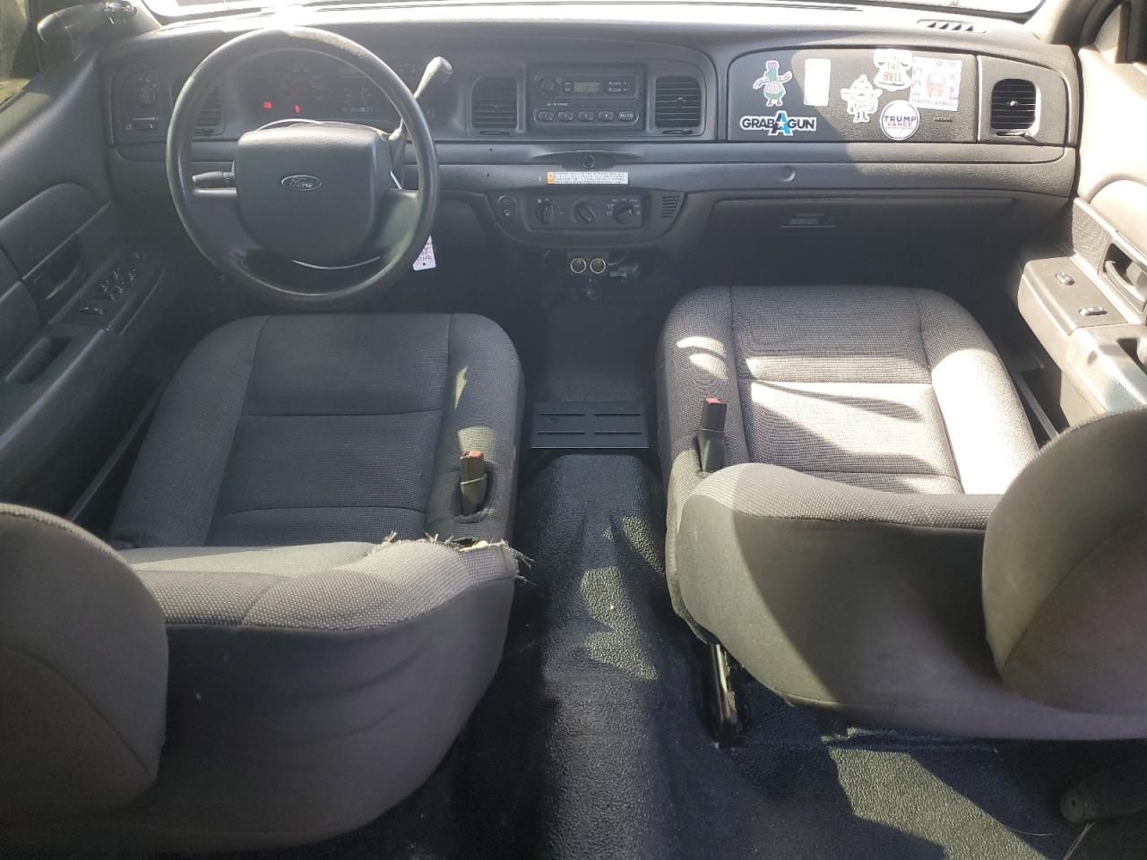 2008 Ford Crown Victoria - Image 8