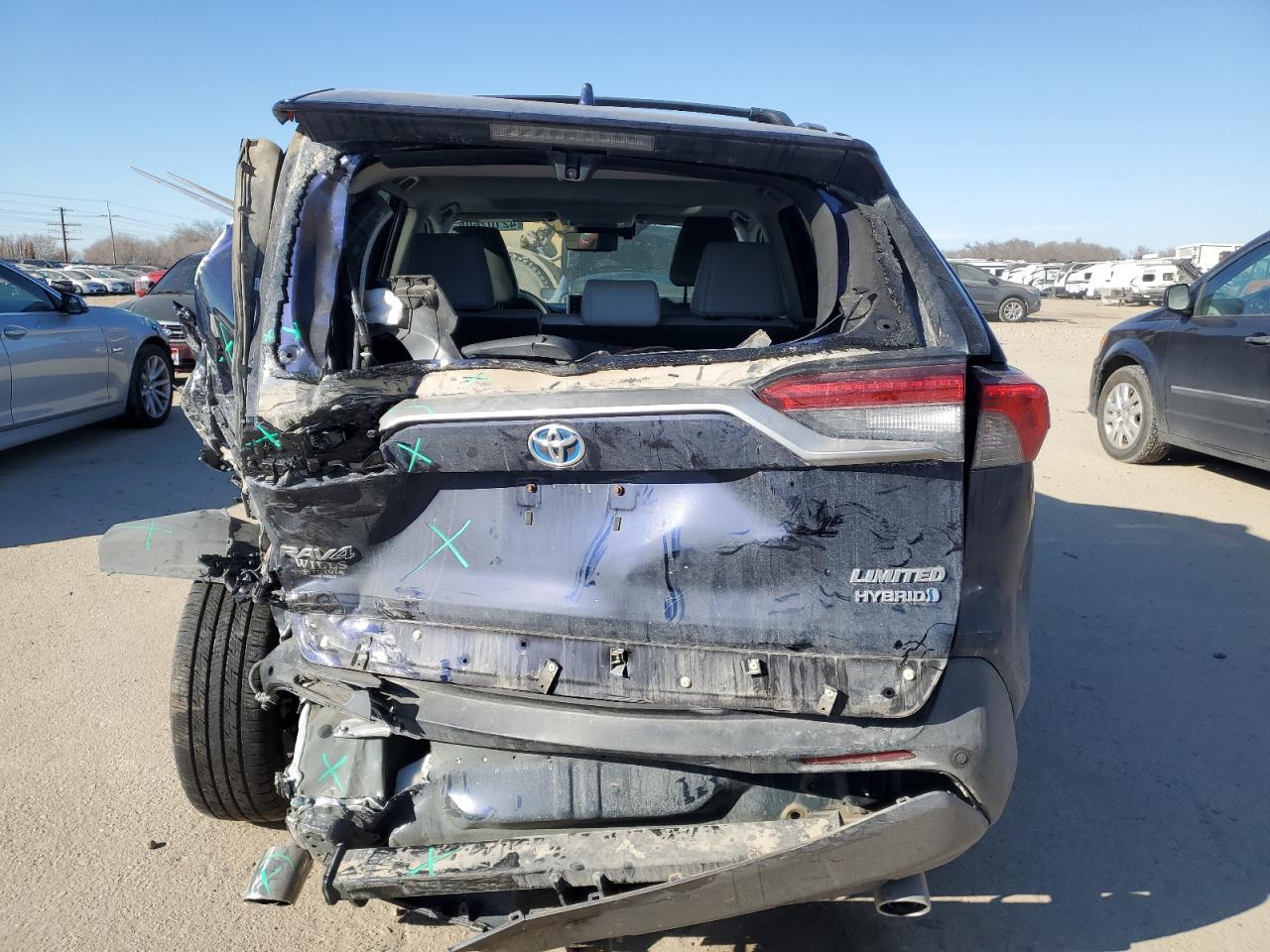 2019 Toyota RAV 4 - Image 6